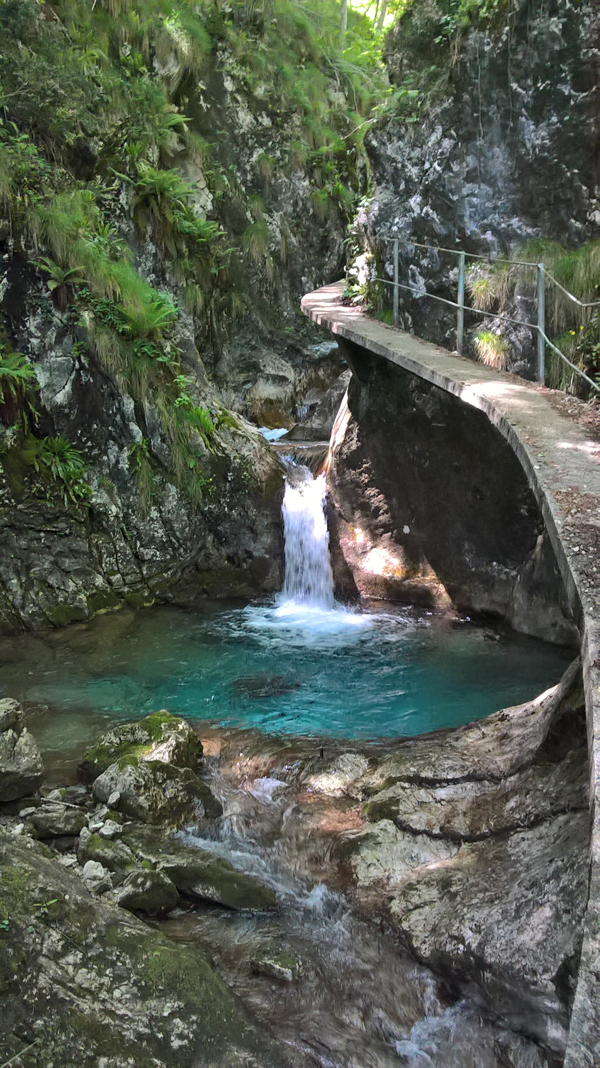 Progetto “Aiutaci a realizzare una strada nella Missione di Karungu”