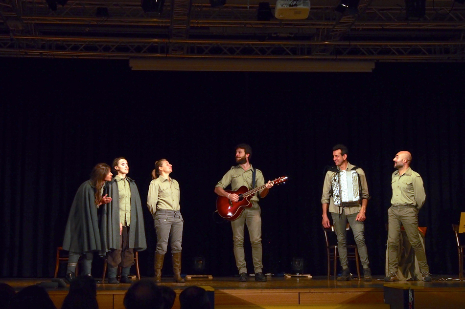 “Qualche volta abbiamo anche cantato…”