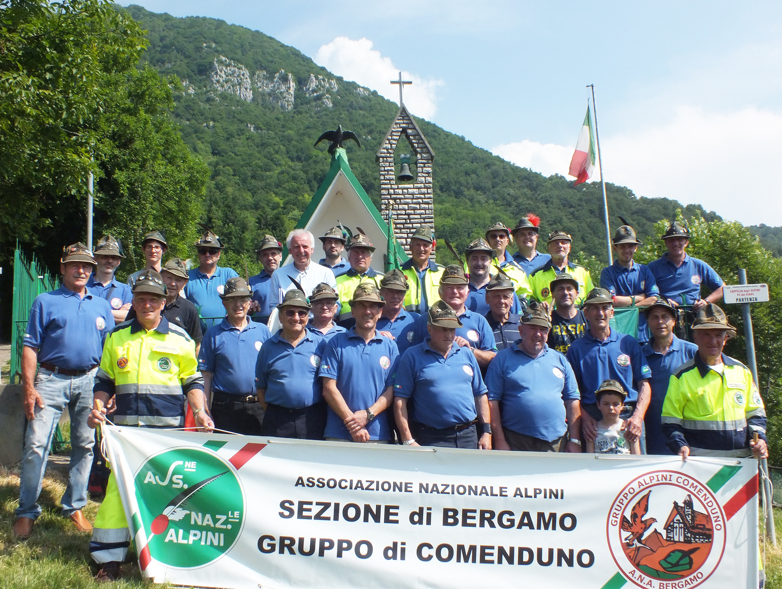 In festa il Gruppo Alpini di Comenduno per i 60 anni di fondazione