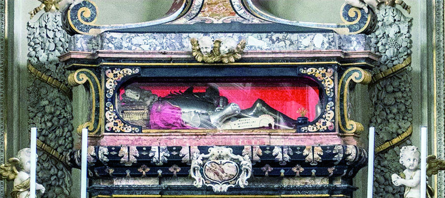 L’altare-mausoleo e la storia dell’armatura di S.Ippolito