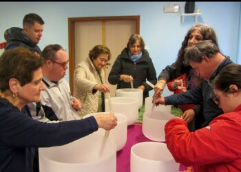 Corso di crystal bowls con il “Gruppo Noialtri”