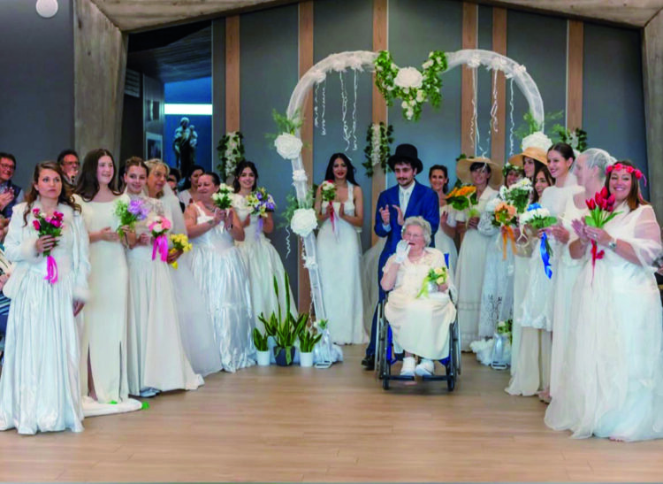 Abiti da sposa in sfilata alla Fondazione Honegger