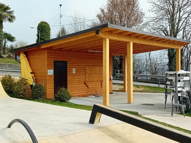 SKATEPARK: ampliamento area bar con la nuova copertura